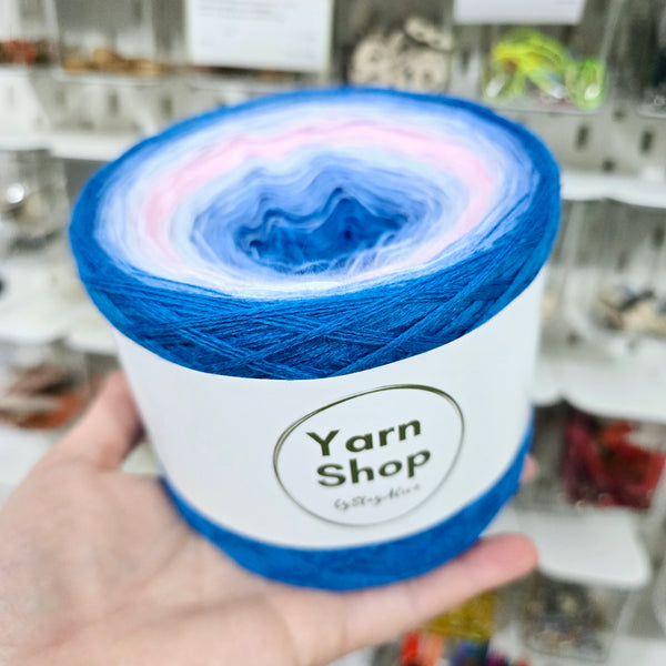Gradient WR002 Reverse Yarn Cake Woolcot Extrafine 10-9-8-1