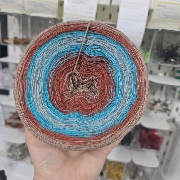 Gradient WR001 Reverse Yarn Cake Woolcot Extrafine 4-3-6-5