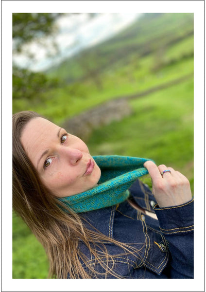 Knitting Pattern Velvet Neckwarmer