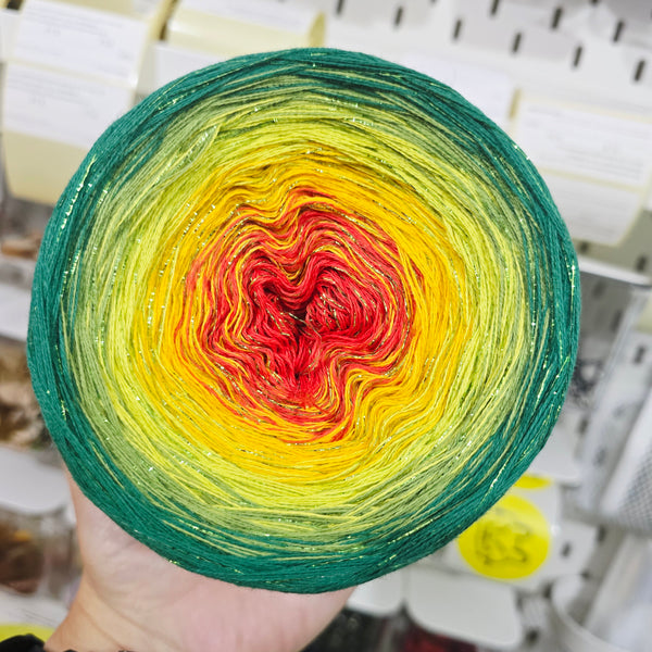 Gradient CODL005 Ombre DeLux Yarn Cake Pure Cotton Extrafine 9-6-72-80-83+37