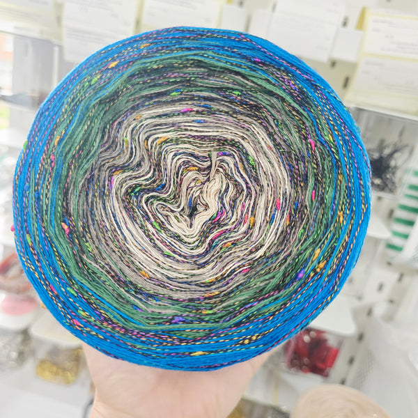 Gradient ONW003 Ombre Nopkee Yarn Cake Woolcot Extrafine Superwash 19-11-22-10+RN