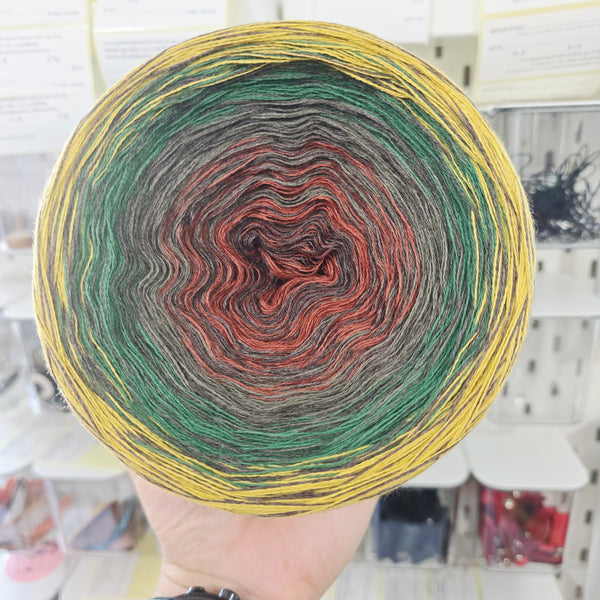 Gradient WMO006 MelOmbre Yarn Cake Woolcot Extrafine 3-18-22-17+13