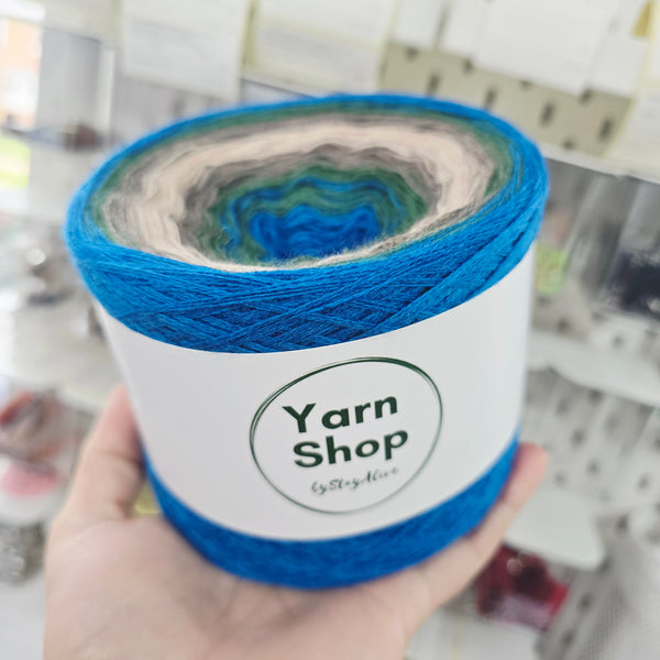 Gradient WR005 Reverse Yarn Cake Woolcot Extrafine 10-22-11-19