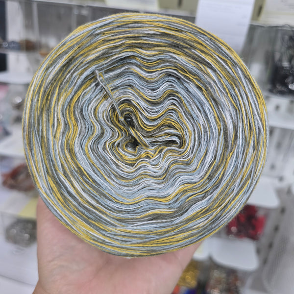 WC 5+12+17+18 4PLY Crazy Yarn Cake Woolcot Extrafine