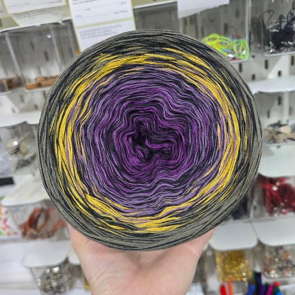 Gradient WMO003 MelOmbre Yarn Cake Woolcot Extrafine 16-15-17-18+14