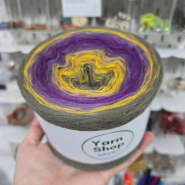 Gradient WR003 Reverse Yarn Cake Woolcot Extrafine 18-17-15-16