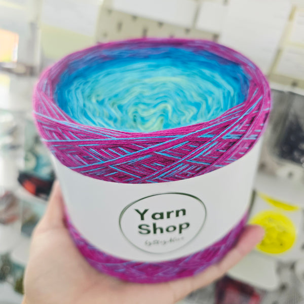 CMO004 MelOmbre Yarn Cake Pure Cotton Extrafine 66-85-10-3+1A