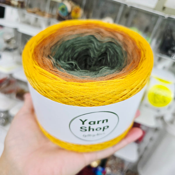 MO073 Ombre Yarn Cake Pure Merino Extrafine Superwash MO073-merino-ombre-yarn-cake-35-19-26-57-51