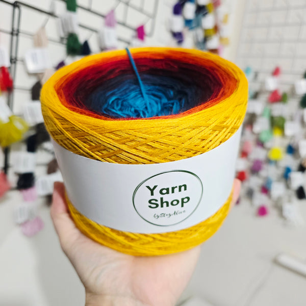 MO085 Ombre Yarn Cake Pure Merino Extrafine Superwash 65-72-49-1-48-51