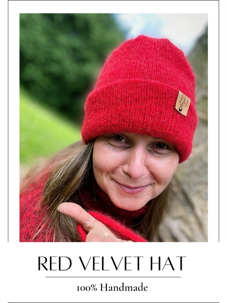 Handmade knitted Hat – Red Velvet