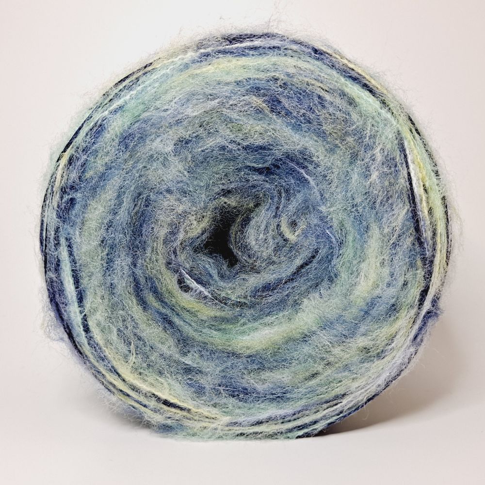 Limited Edition Yarn Cake MOHERINO Ocean+17